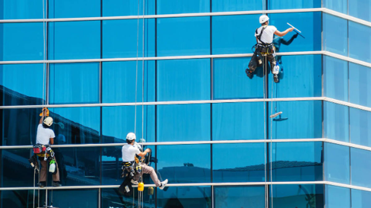 Building Facade Cleaners(Spiders)